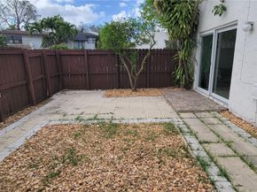 11396 SW 65th St, Miami FL 33173