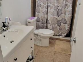 11396 SW 65th St, Miami FL 33173