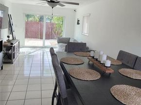 11396 SW 65th St, Miami FL 33173