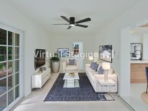 6321 Farragut St, Hollywood FL 33024