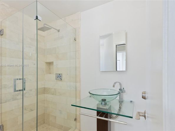 518 Daroco Ave, Coral Gables FL 33146
