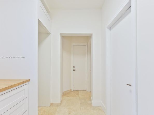 518 Daroco Ave, Coral Gables FL 33146