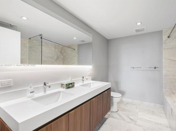 401 N Birch Rd 603, Fort Lauderdale FL 33304
