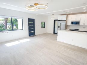 1645 NE 180th St, North Miami Beach FL 33162