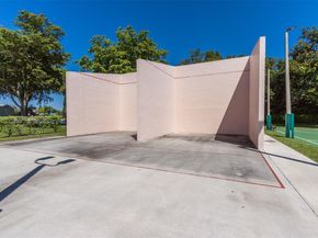 2540 Calamondin Cir, Coconut Creek FL 33063