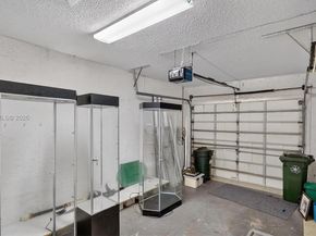 2540 Calamondin Cir, Coconut Creek FL 33063