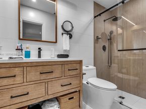 1508 N 74th Ter, Hollywood FL 33024