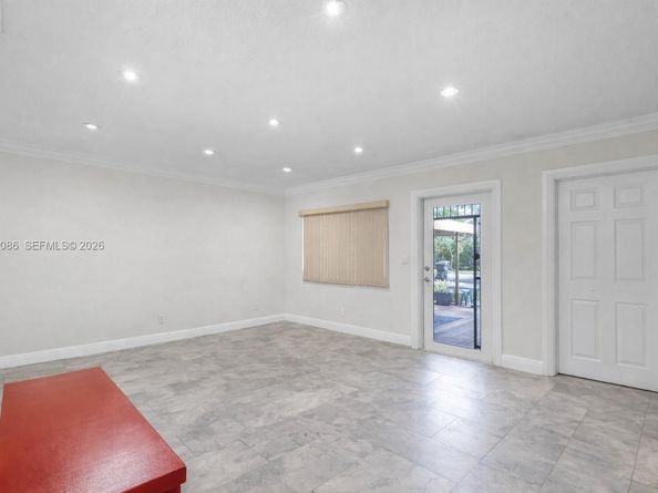 1508 N 74th Ter, Hollywood FL 33024