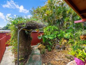 1508 N 74th Ter, Hollywood FL 33024