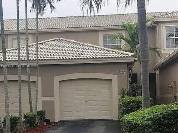 1919 Madeira Dr 4, Weston FL 33327