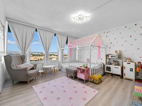 600 Three Islands Blvd 606, Hallandale Beach FL 33009