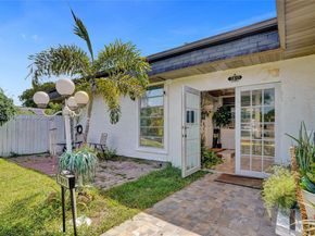 7811 NW 75th Ave, Tamarac FL 33321