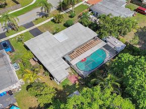 7811 NW 75th Ave, Tamarac FL 33321