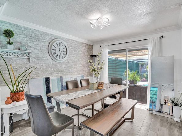 7811 NW 75th Ave, Tamarac FL 33321