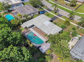 7811 NW 75th Ave, Tamarac FL 33321
