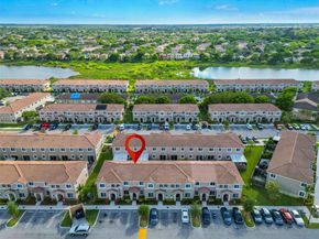 1056 SE 24th Ave, Homestead FL 33035