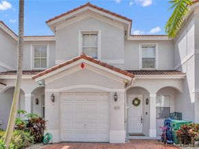 1024 NE 208th St, Miami FL 33179