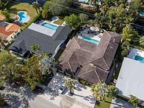 20600 NE 22nd Pl, Miami FL 33180