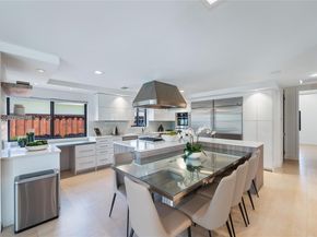 20600 NE 22nd Pl, Miami FL 33180