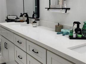 10341 SW 140th St, Miami FL 33176