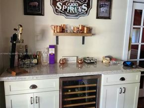 10341 SW 140th St, Miami FL 33176