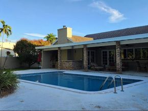 10341 SW 140th St, Miami FL 33176