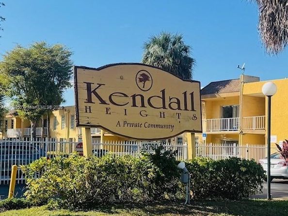 13700 SW 62nd St 205, Miami FL 33183