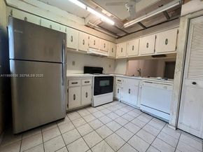 8810 W Mcnab Rd 204, Tamarac FL 33321