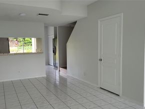 16731 Hemingway Dr, Weston FL 33326