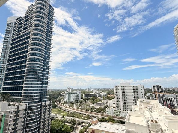 1250 S Miami Ave 1913, Miami FL 33130