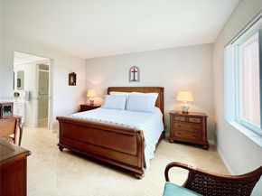 9501 Sunrise Lakes Blvd 306, Sunrise FL 33322