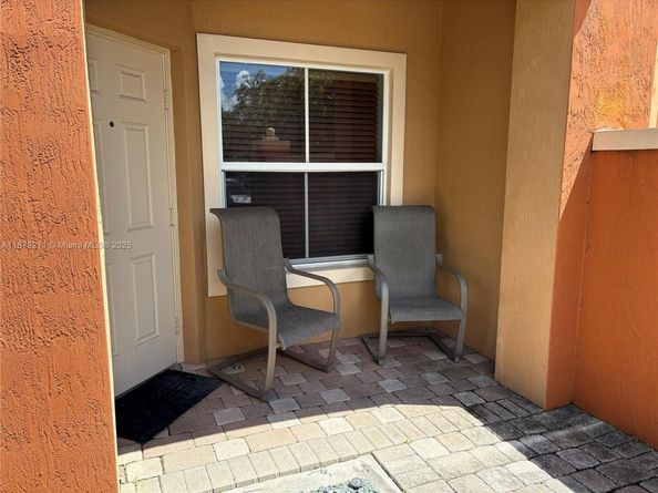 2621 SW 121st Ter 711, Miramar FL 33025