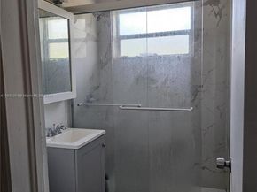 567 Tallulah Rd, Palm Beach FL 33462