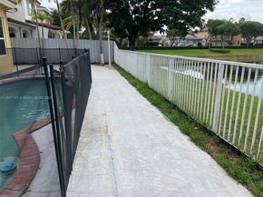 16063 SW 63rd Ter, Miami FL 33193