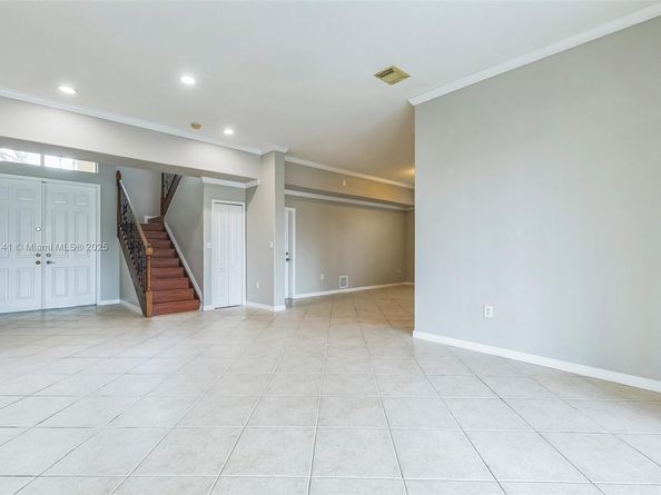 16063 SW 63rd Ter, Miami FL 33193