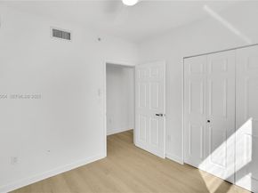 1723 SW 2nd Ave 909, Miami FL 33129