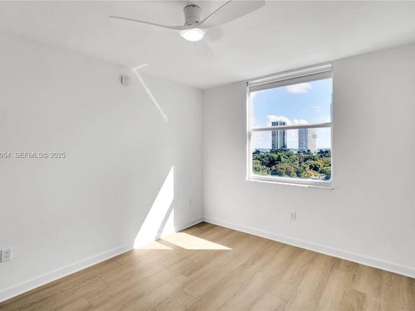 1723 SW 2nd Ave 909, Miami FL 33129