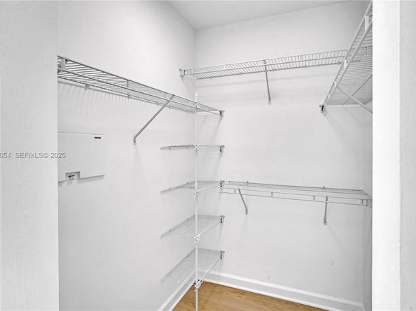 1723 SW 2nd Ave 909, Miami FL 33129