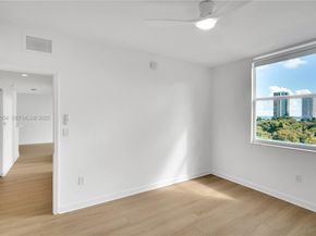 1723 SW 2nd Ave 909, Miami FL 33129