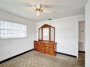 6622 Raleigh St, Hollywood FL 33024