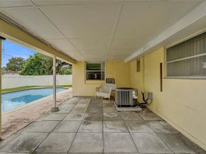 6622 Raleigh St, Hollywood FL 33024