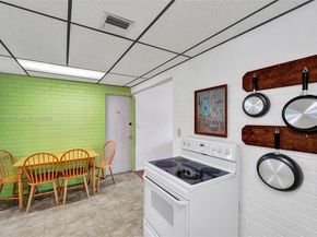 6622 Raleigh St, Hollywood FL 33024