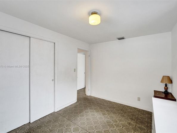 6622 Raleigh St, Hollywood FL 33024