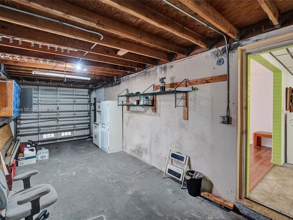 6622 Raleigh St, Hollywood FL 33024