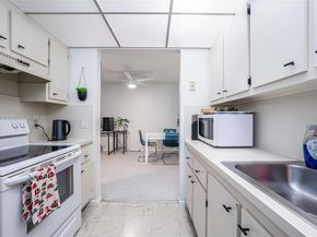 13255 SW 7th Ct 403D, Pembroke Pines FL 33027