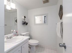 13255 SW 7th Ct 403D, Pembroke Pines FL 33027