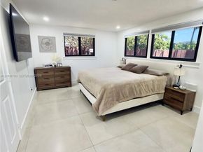 1524 NE 14th Ter, Fort Lauderdale FL 33304