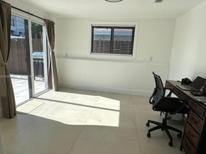 1524 NE 14th Ter, Fort Lauderdale FL 33304