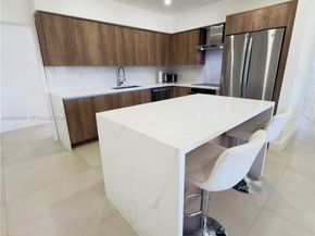 1524 NE 14th Ter, Fort Lauderdale FL 33304