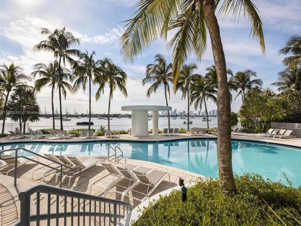 1330 West Ave 905, Miami Beach FL 33139